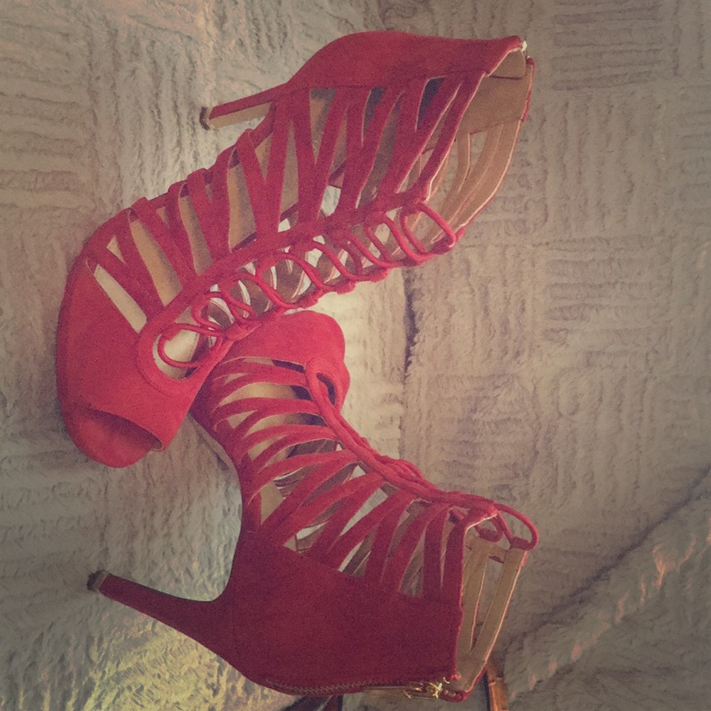 Michael Kors Red high heels
